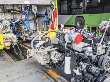 康明斯 | L8.9再制造天然气<em>发动机</em>，助力北京公交减少“碳足迹”！