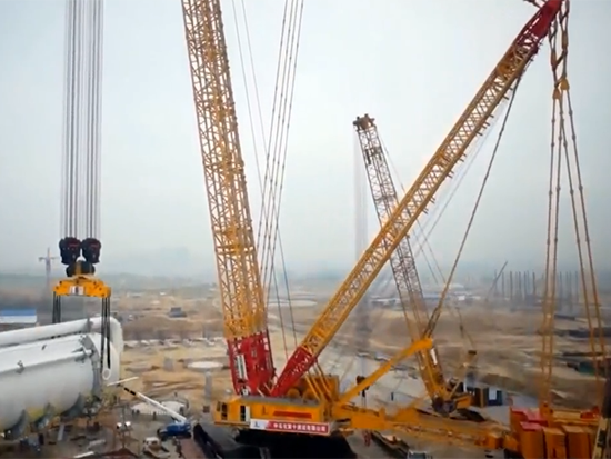 徐工集团, 国产4000吨级世界最大履带起重机首次重载全过程