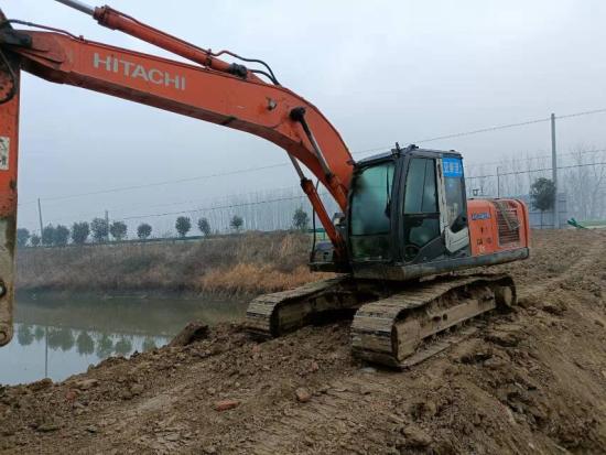 徐州市出售转让二手不详小时2009年日立EX200挖掘机