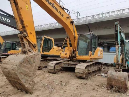 徐州市出售转让二手不详小时2017年龙工LG6225挖掘机