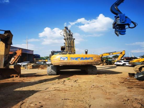 湘潭市出售转让二手不详小时2017年徐工XE370D挖掘机