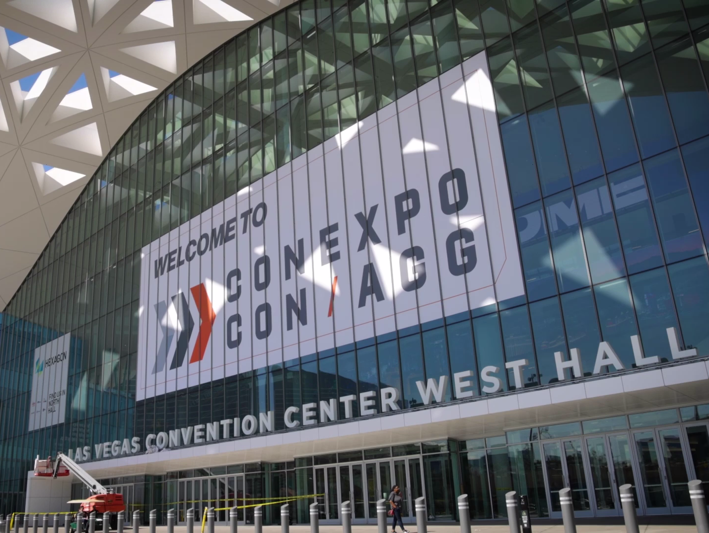 沃尔沃建筑设备精彩亮相Con Expo 2023