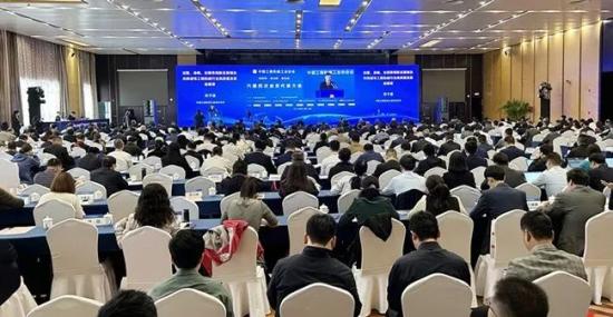 第二十届中国工程机械发展高层论坛对话（一）实录