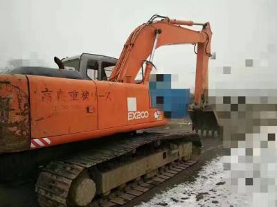 河北省秦皇岛市出租200履带式挖掘机