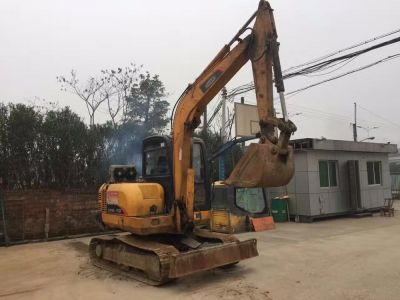 河北省保定市出租60履带式挖掘机