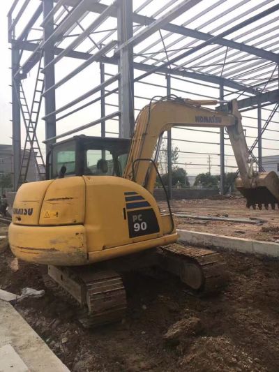 河北省保定市出租PC70-8履带式挖掘机