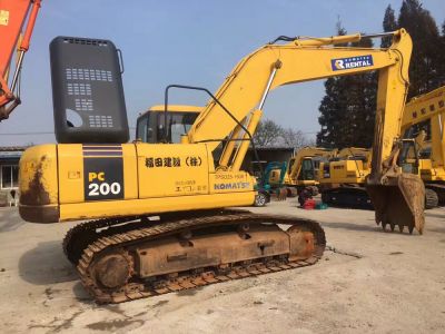 河北省保定市出租200-7履带式挖掘机