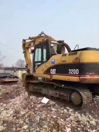 河北省保定市出租320D履带式挖掘机