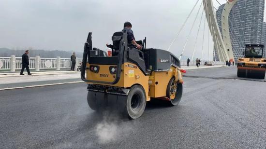 稳步推进！三一成套设备助力“魅力湘西”交通建设！