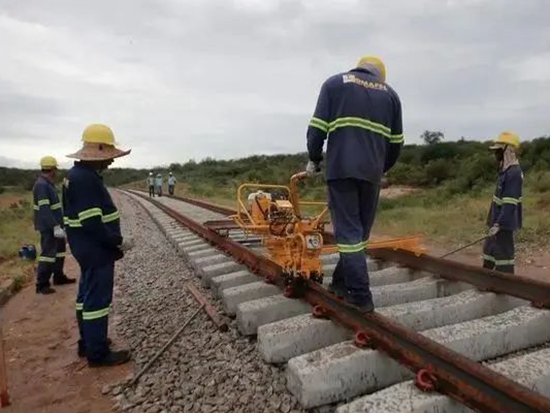 中企参建的巴西东西铁路项目开工！巴西总统卢拉出席