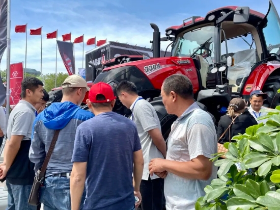 全“芯”亮相！多款搭载FPT发动机的农业机械闪耀新疆农机展