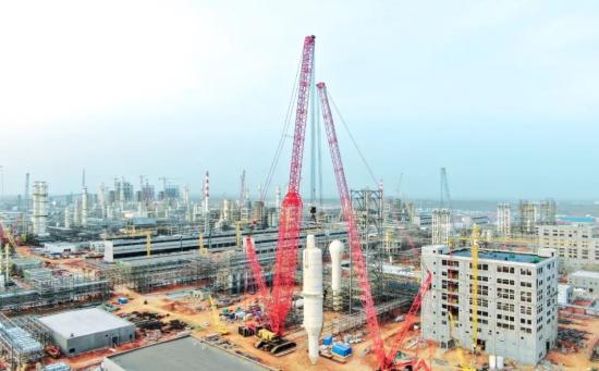 山东海湾携三一2000吨履带吊登陆全球单厂规模最大煤制烯烃项目