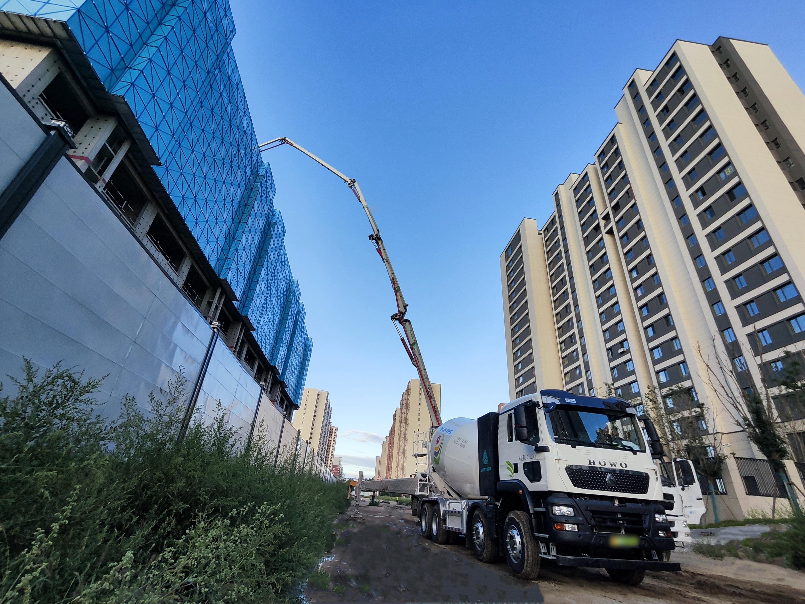 大展身手 | <em>山推建友</em>纯电混凝土搅拌输送车服务内蒙古城市建设