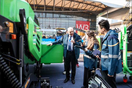 徐工教科书级玩转bauma CHINA 2024，主流媒体这么说！