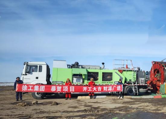 下線即出征，徐工新能源連續油管泵車助力古龍頁巖油開采！