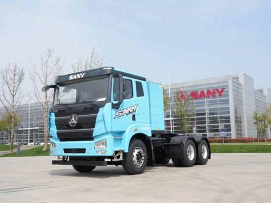 三一重卡：江山平頂600度大電量牽引車，中長(zhǎng)途運(yùn)輸?shù)摹傲呅螒?zhàn)士”
