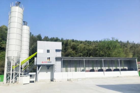 方圆集团多台HZS180D型搅拌站助力安徽G346霍山至英山绿色公路工程项目建设