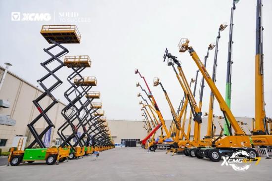 Reach New Heights丨花式打卡徐工客戶節高空專場