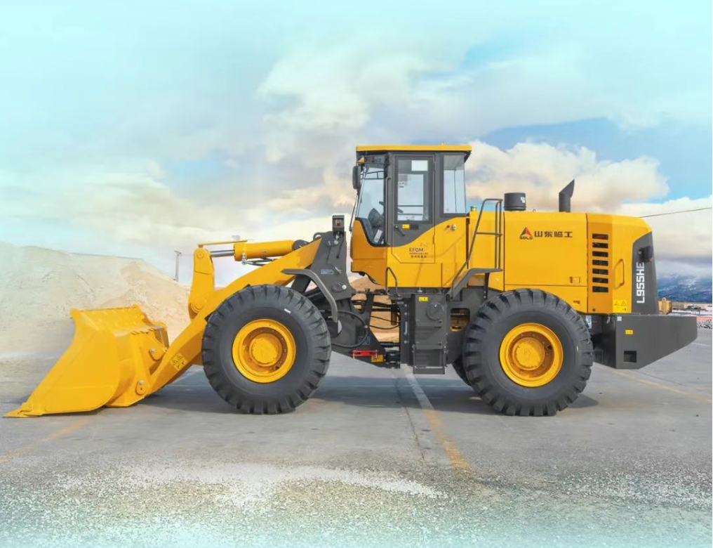 山东临工L955HE装载战士，所向披靡