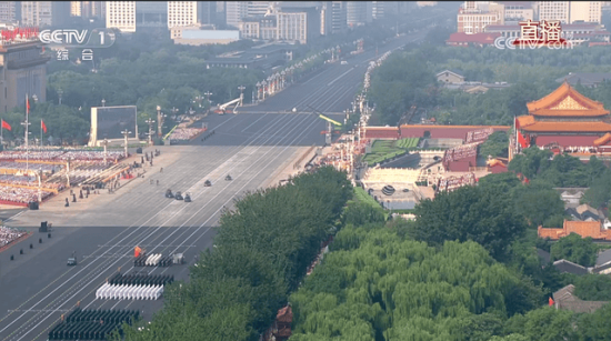 九三阅兵直播背后的智造力量：中联重科智能高机八年逐巅向峰行