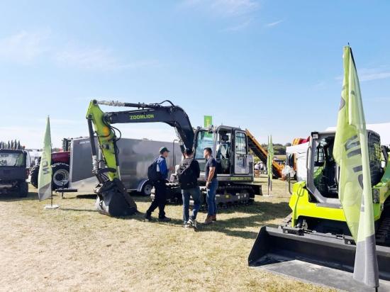 高端定制再发力！中联重科亮相加拿大户外农场展