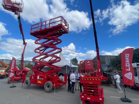 临工重机强势亮相土耳其双展, 演绎多元化场景解决方案