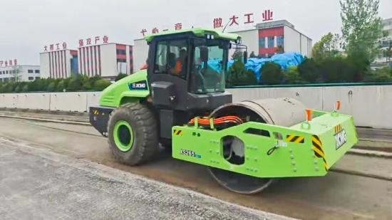 领跑行业！徐工道路新能源搭档助力江西市政施工绿色化转型