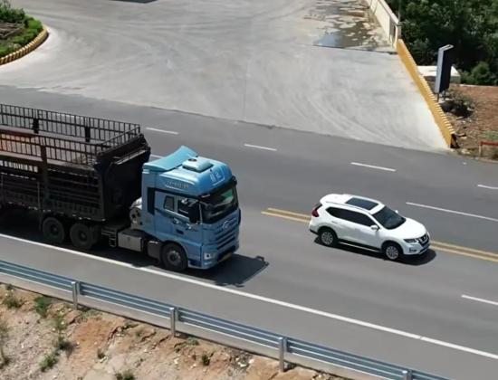 “牛”转乾坤，J7 600马力燃气重卡的“硬核”实力