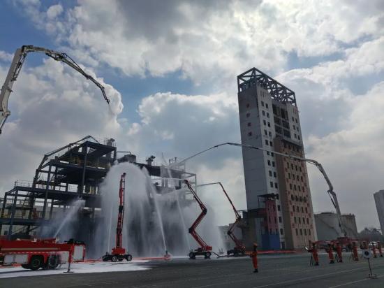 徐工应急救援装备，护航全国消防宣传月