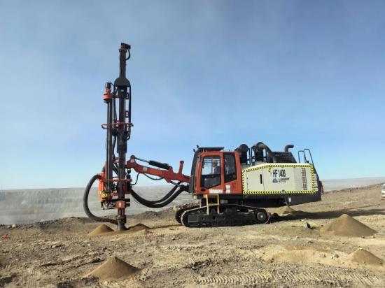 征战戈壁，实力鉴证！临工矿山SDC150H露天潜孔钻车新疆矿区实录