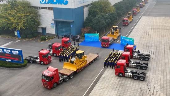 徐工D260批量发车！为生命护航 为绿色担当