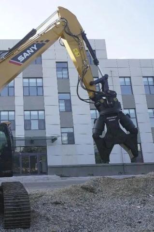 一套“组合拳”，施工效率提升30%：挖掘机属具黄金搭配方案全解析