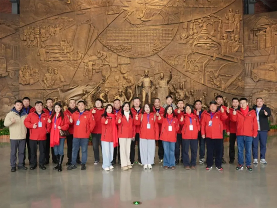 聚首归家，链动未来 | 天龙哥十年之约温暖启程