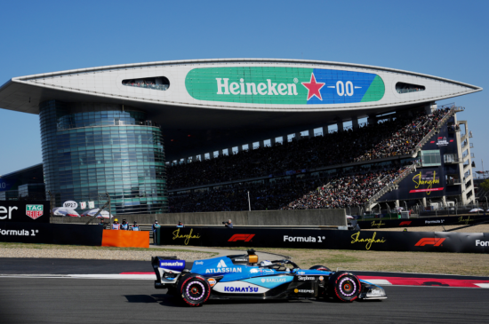 速力双擎，挑战极限丨祝贺阿特拉斯威廉姆斯F1车队获得赛季首分