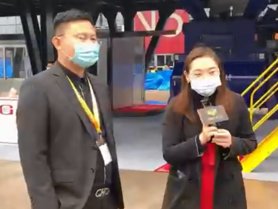 5.10D兩臺(tái)泵車(chē)在臨汾等你