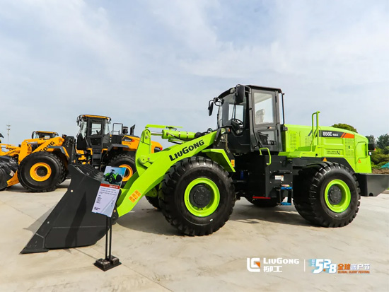 柳工856E-MAX电动装载机绿色时代弄潮儿！