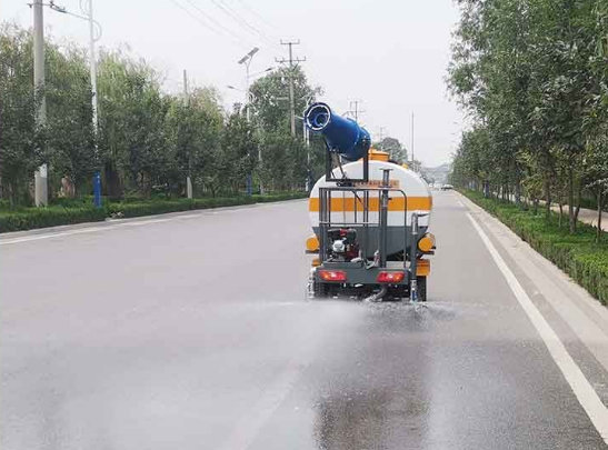 三轮洒水车日常应如何保养