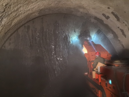 掘进机油缸回路工作压力该如何调整？