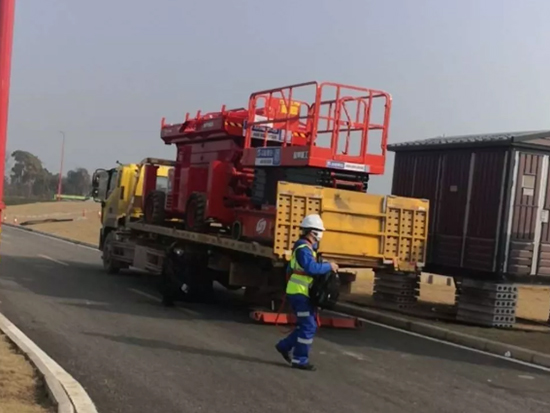剪叉車電泳底漆對鋼結(jié)構(gòu)防腐的重要作用？