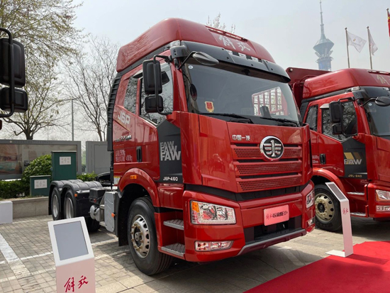 重卡下降9.5% 轻卡累销破100万辆 增32%！5月商用车销量破48万辆