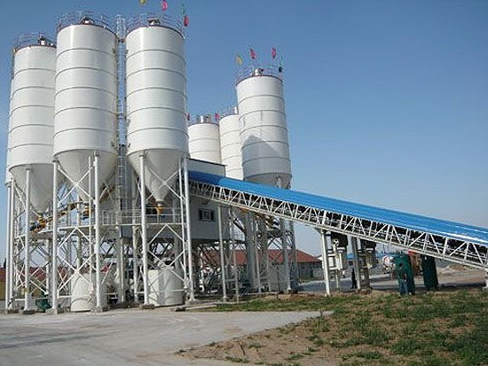 确保混凝土搅拌设备正常生产的要求是什么？