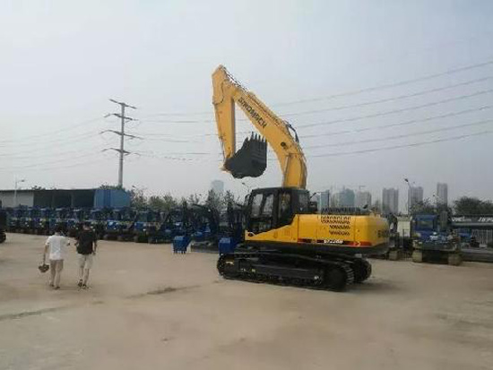 挖掘机工作过程中应注意的几点安全事项！