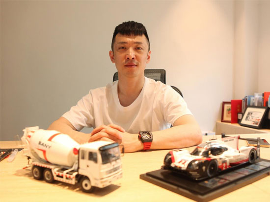 与你砼行|当“保时捷冠军赛车手”经营混凝土企业，他的选择是三一！