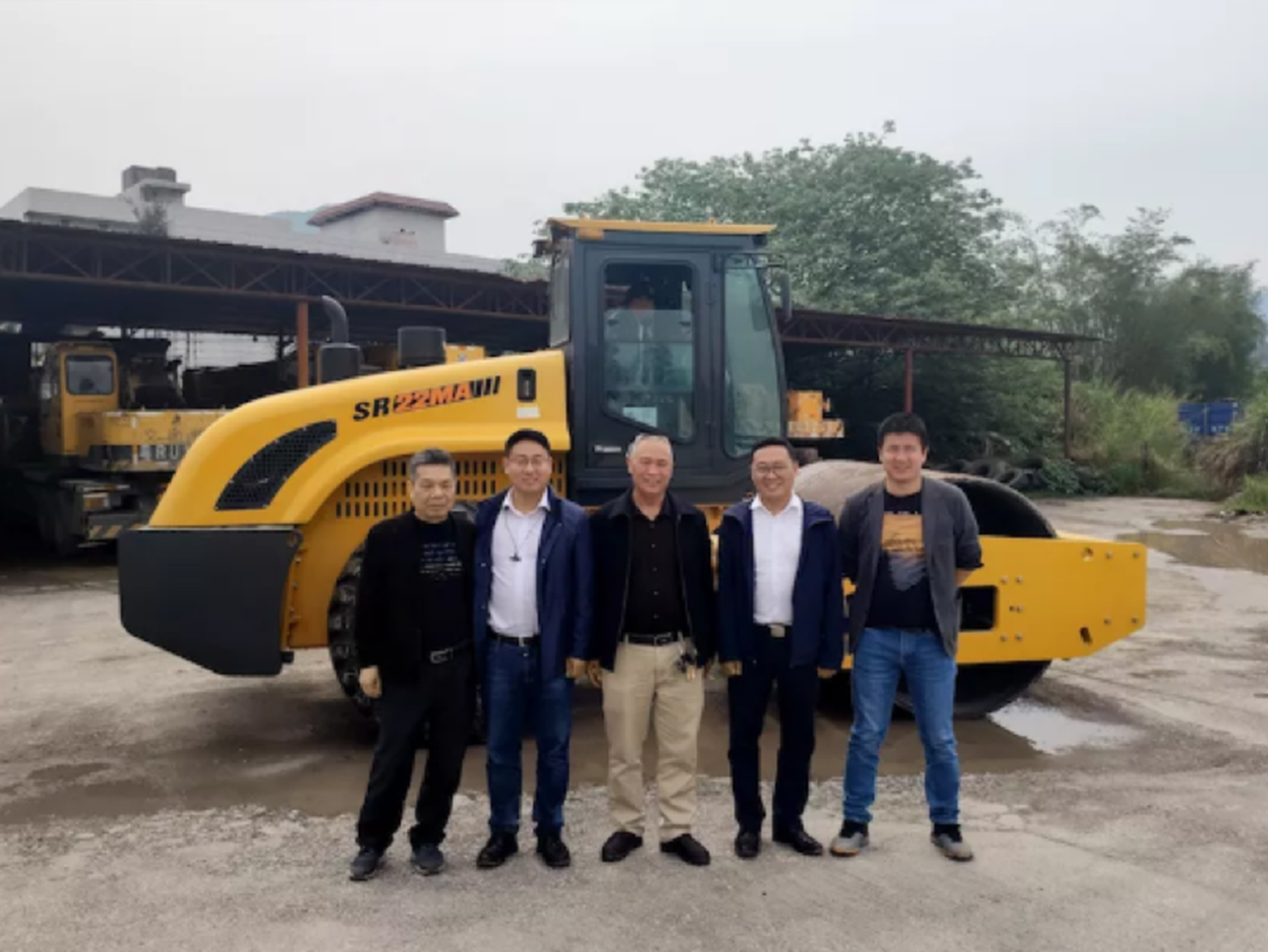 称心如意：一说到买机器就想到山推