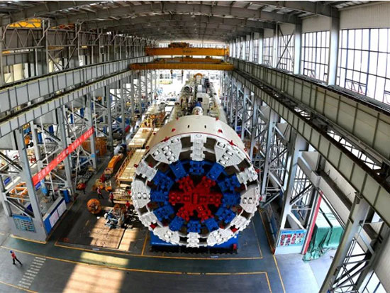 铁建重工出口俄罗斯11米级大直径土压平衡盾构机顺利贯通