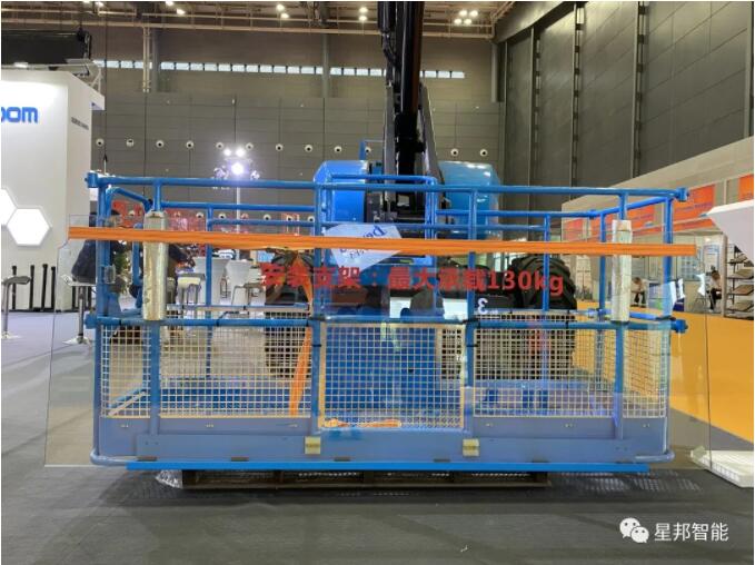 让高空作业平台一机多用的属具有哪些？