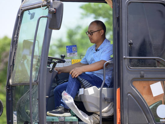 大暑｜盛“夏”之赞  奋斗路上有斗山