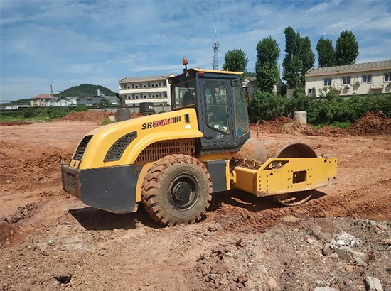 山推課堂 | 單鋼輪振動壓路機路基施工原則