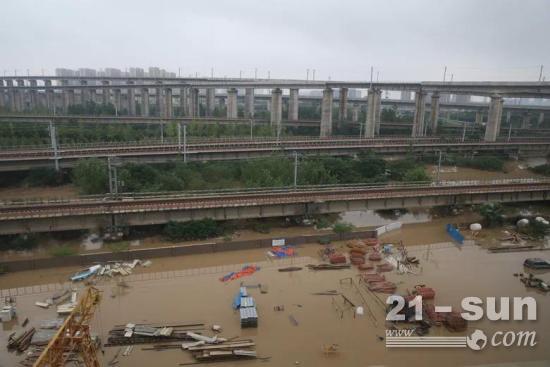 风“豫”同舟，凌宇有爱 ！中集凌宇多项行动驰援灾区