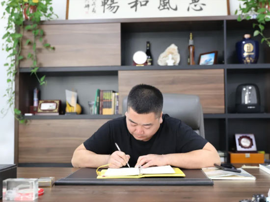 买了又买，装载机我选山推